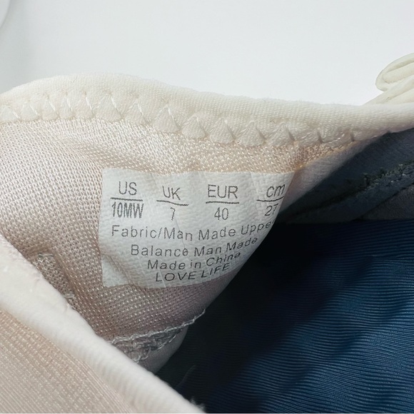 Ryka Love Life White Alyssum Training Lightweight 10W Sneaker - Picture 16 of 16